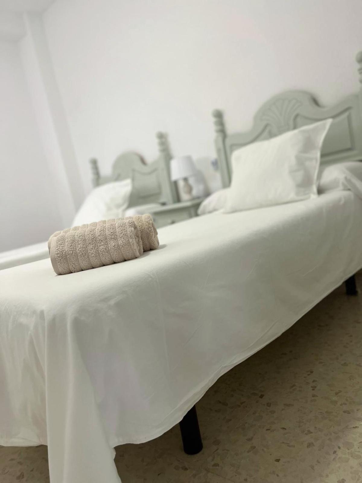 Carmelilla Playa Apartment Almunecar Ngoại thất bức ảnh